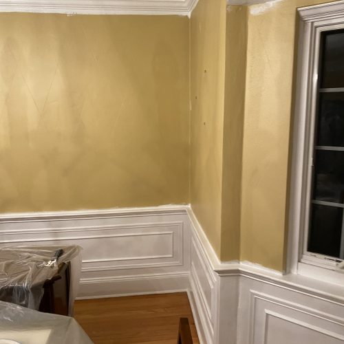 interior painting gold wall